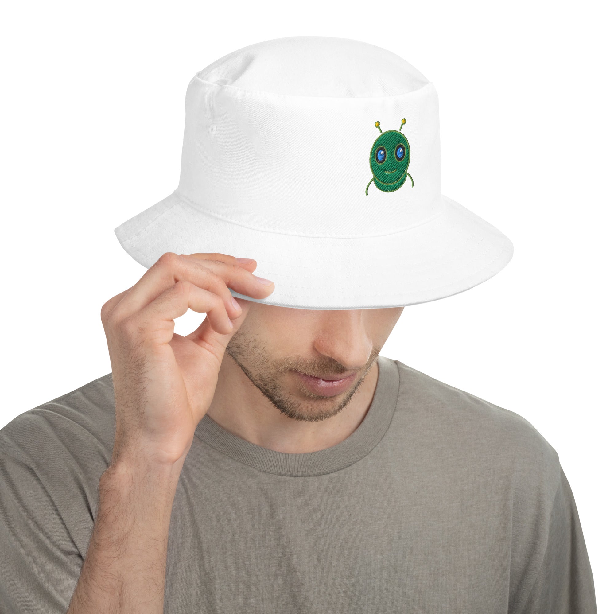 AURA HEAVY unbranded white bucket hat, streetwear staple, front view